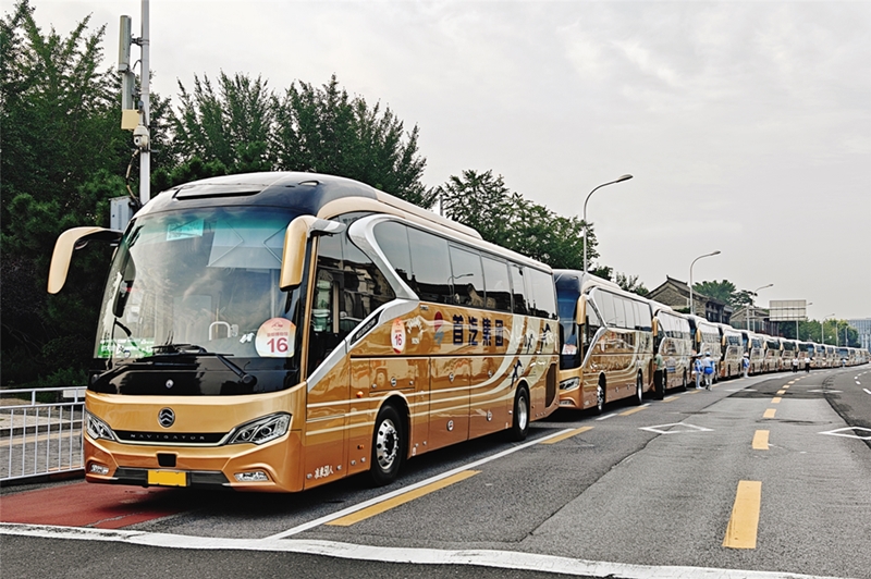 首汽集团圆满完成纪念中国人民抗日战争暨世界反法西斯战争胜利80周年大会交通服务保障任务